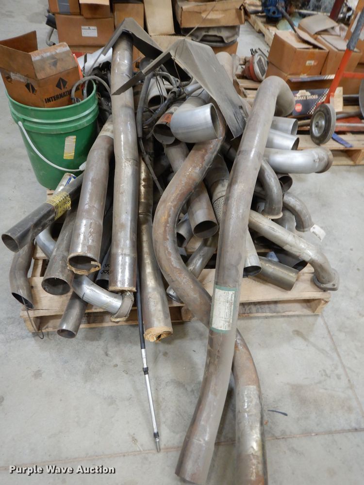 image for item HV9254 Exhaust pipes