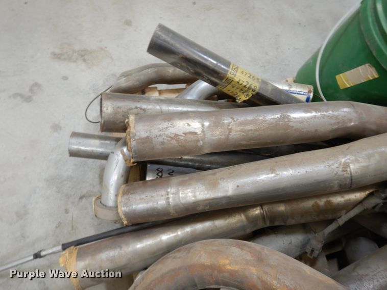 image for item HV9254 Exhaust pipes