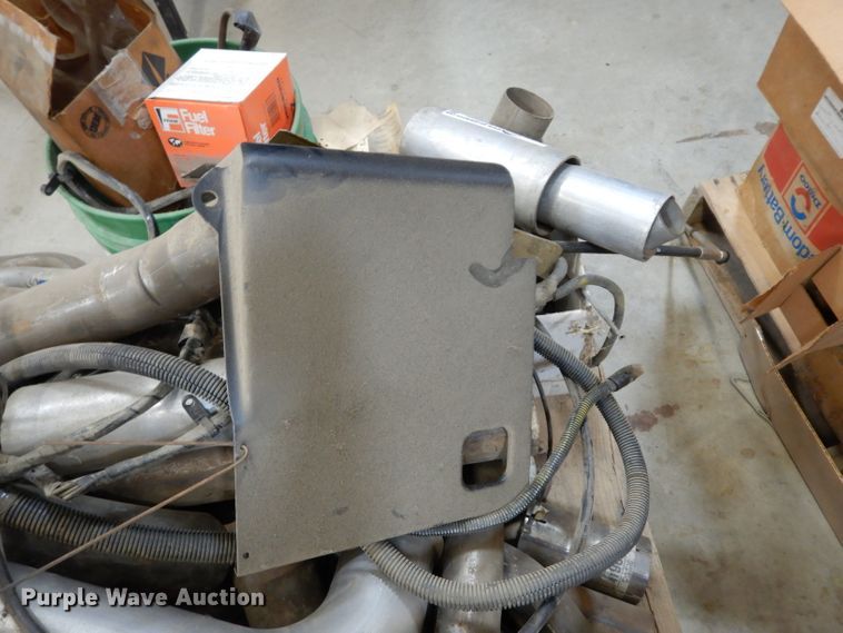 image for item HV9254 Exhaust pipes