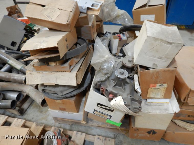 image for item HV9255 Truck parts