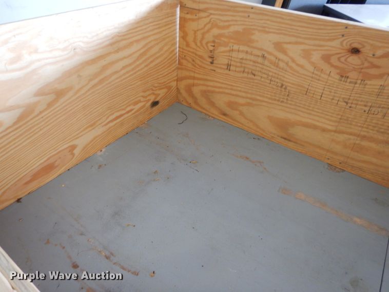 image for item HV9325 2012 Haul Master utility trailer