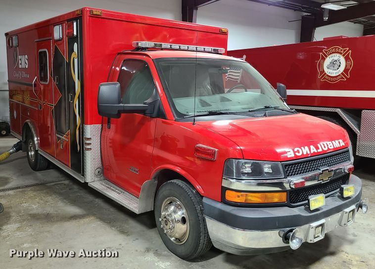 image for item K5894 2013 Chevrolet Express G4500 ambulance