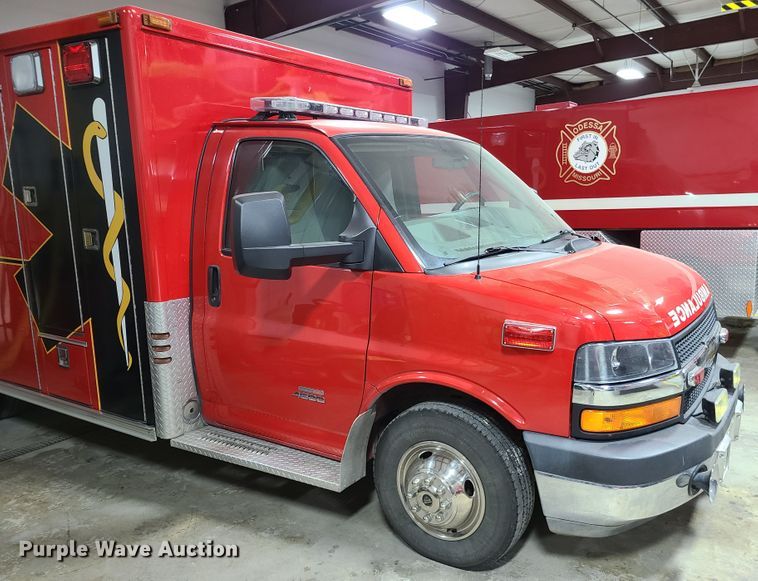 image for item K5894 2013 Chevrolet Express G4500 ambulance