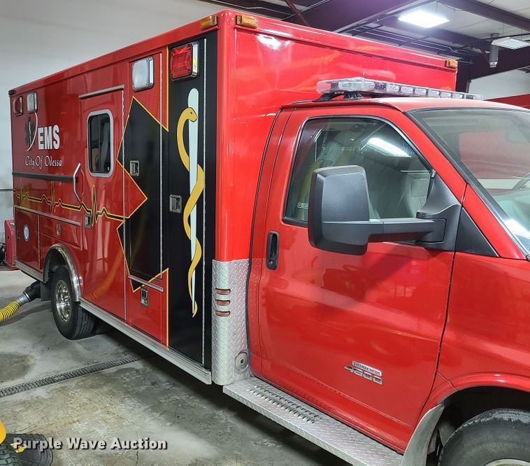 image for item K5894 2013 Chevrolet Express G4500 ambulance