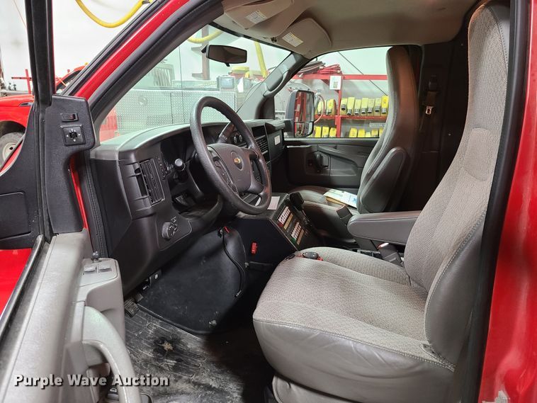 image for item K5894 2013 Chevrolet Express G4500 ambulance