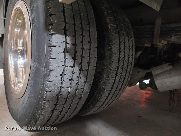 image for item K5894 2013 Chevrolet Express G4500 ambulance