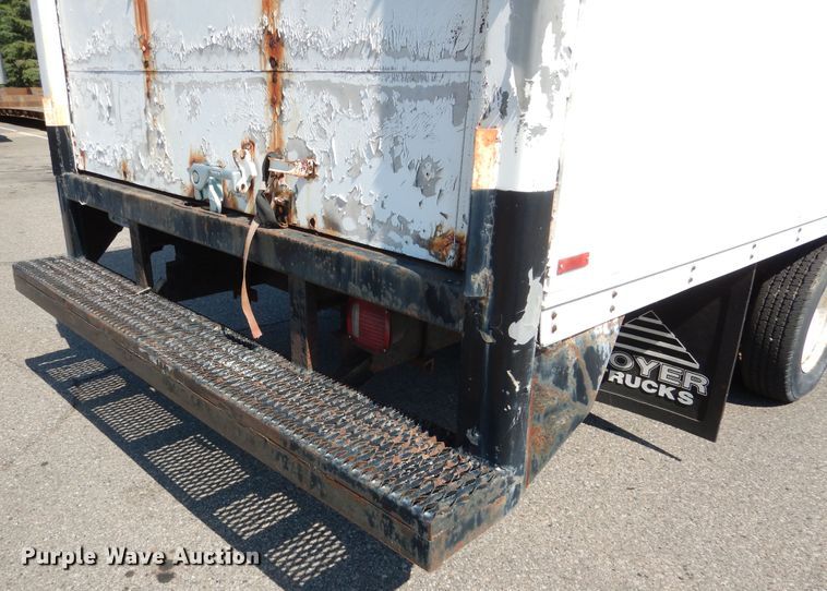 image for item DA8386 1997 Ford Econoline E450  box truck