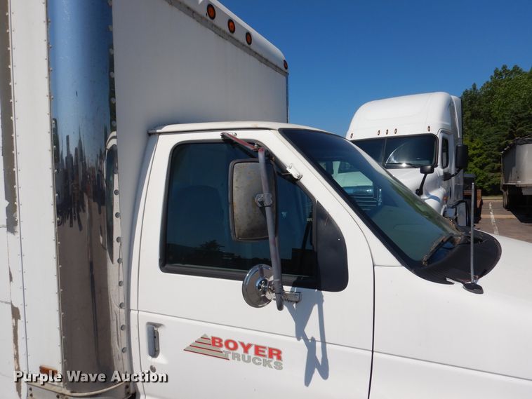 image for item DA8386 1997 Ford Econoline E450  box truck