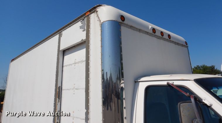 image for item DA8386 1997 Ford Econoline E450  box truck
