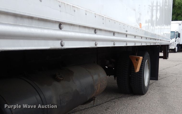 image for item DA8391 2005 UD Nissan 2300LP  refrigerated truck