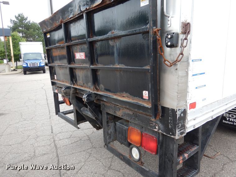 image for item DA8391 2005 UD Nissan 2300LP  refrigerated truck