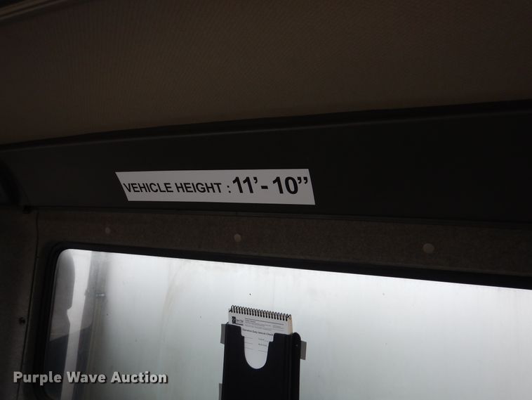 image for item DA8391 2005 UD Nissan 2300LP  refrigerated truck