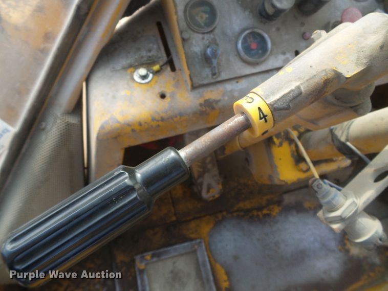 image for item DD0478 1976 Caterpillar 950  wheel loader