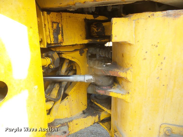 image for item DD0478 1976 Caterpillar 950  wheel loader