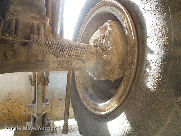 image for item DD0478 1976 Caterpillar 950  wheel loader