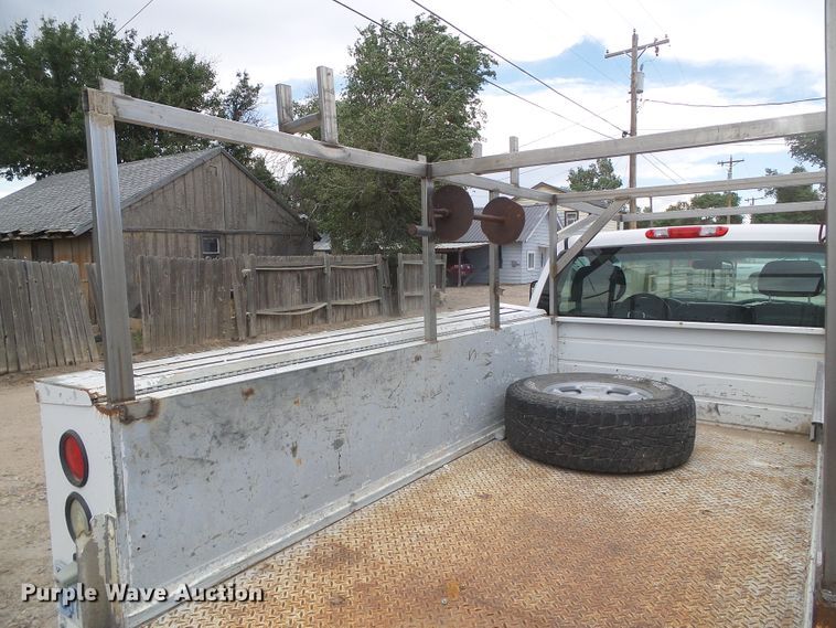 image for item DD0480 2011 Chevrolet 2500HD  utility bed pickup truck