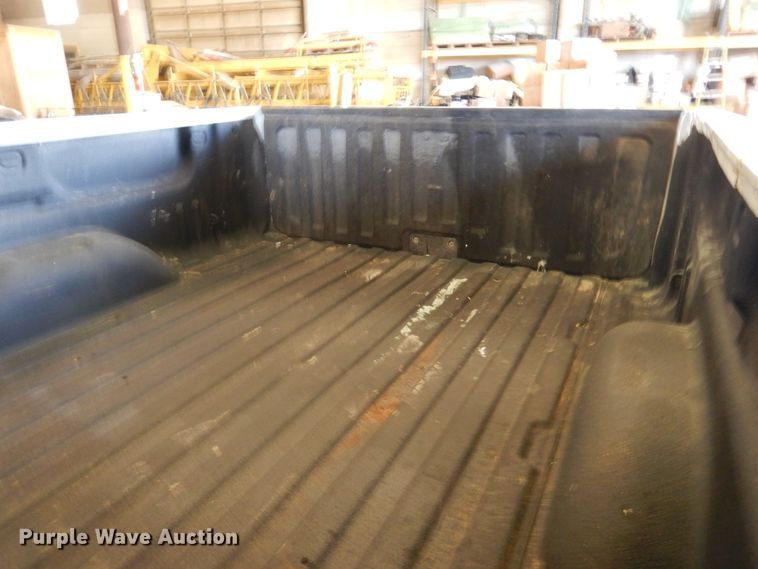 image for item DD2543 2011 Chevrolet Silverado 2500HD  Crew Cab pickup truck