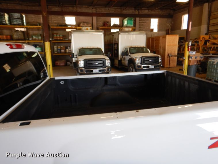 image for item DD2543 2011 Chevrolet Silverado 2500HD  Crew Cab pickup truck