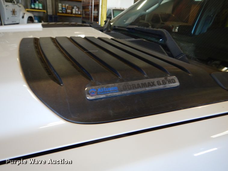 image for item DD2543 2011 Chevrolet Silverado 2500HD  Crew Cab pickup truck