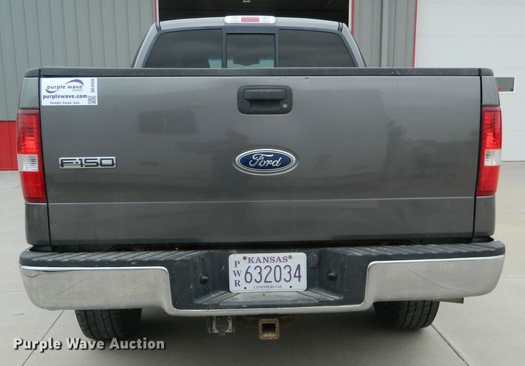 image for item DE4459 2004 Ford F150  SuperCab pickup truck