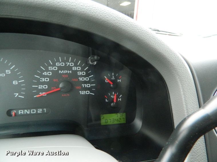 image for item DE4459 2004 Ford F150  SuperCab pickup truck