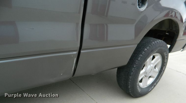 image for item DE4459 2004 Ford F150  SuperCab pickup truck