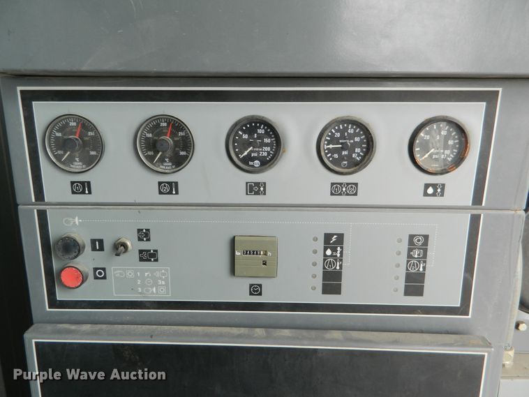 image for item DE4460 Atlas Copco ZT30 air compressor