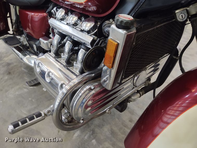 image for item DE6966 1998 Honda CTW Valkrie Tour GL1500 motorcycle