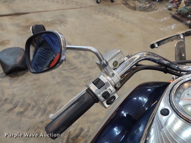 image for item DE6967 2006 Kawasaki VN1600 motorcycle