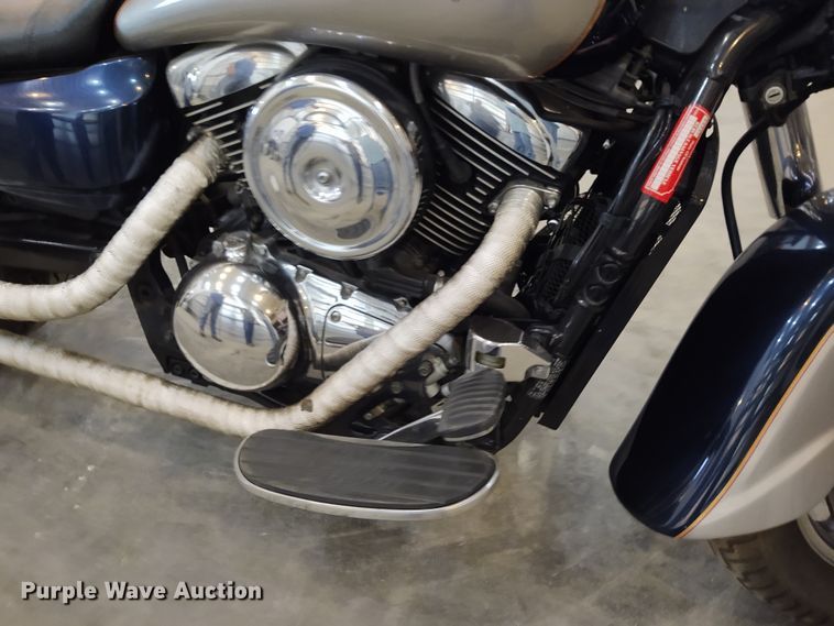 image for item DE6967 2006 Kawasaki VN1600 motorcycle