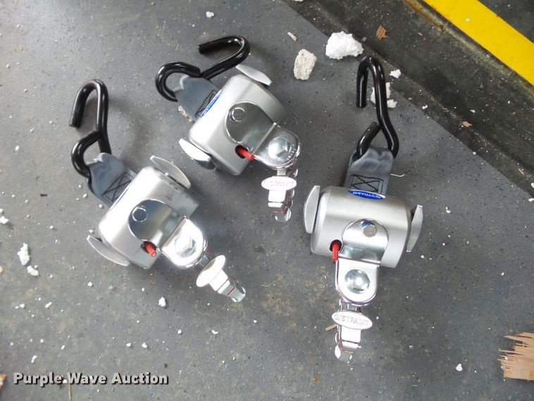 image for item DF0834 2019 Ford Econoline E450 shuttle bus