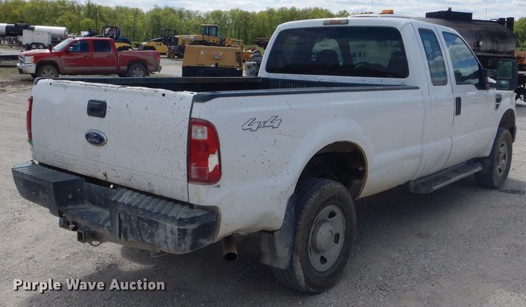 image for item DF3159 2008 Ford F350 Super Duty XL  SuperCab pickup truck