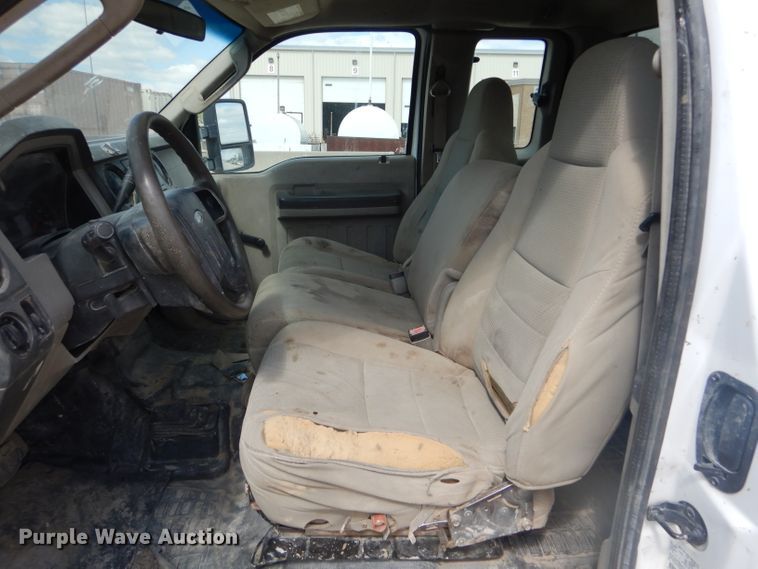 image for item DF3159 2008 Ford F350 Super Duty XL  SuperCab pickup truck