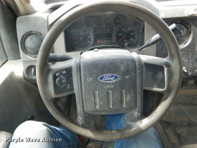 image for item DF3159 2008 Ford F350 Super Duty XL  SuperCab pickup truck