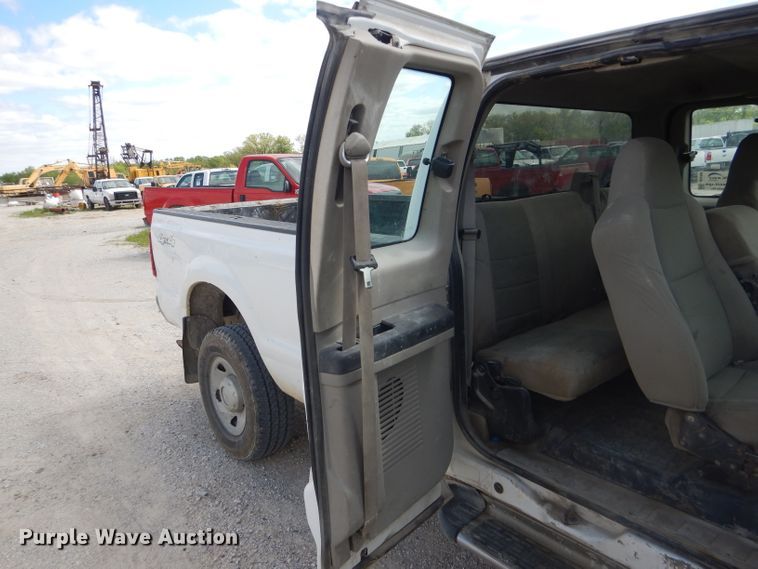 image for item DF3159 2008 Ford F350 Super Duty XL  SuperCab pickup truck
