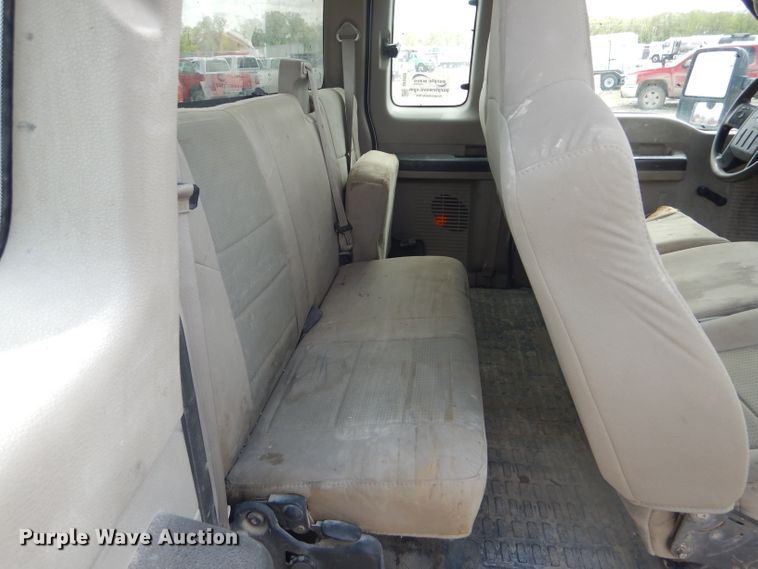 image for item DF3159 2008 Ford F350 Super Duty XL  SuperCab pickup truck