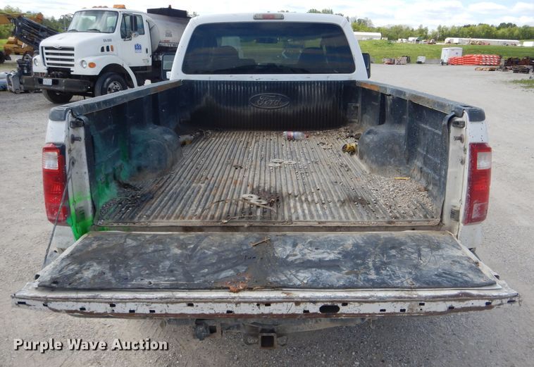 image for item DF3159 2008 Ford F350 Super Duty XL  SuperCab pickup truck