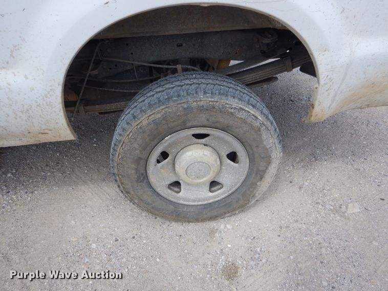 image for item DF3159 2008 Ford F350 Super Duty XL  SuperCab pickup truck