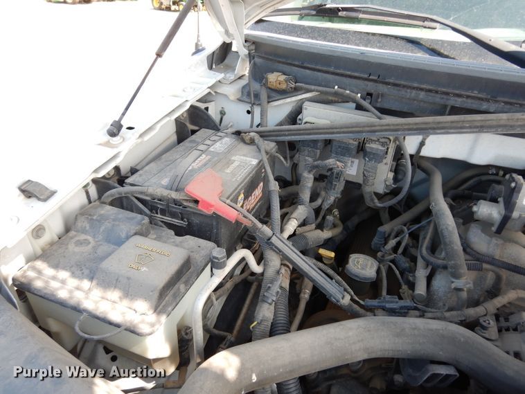 image for item DF4176 2005 Ford F150 XL  pickup truck