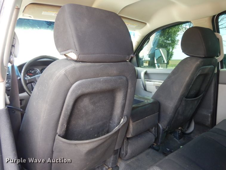 image for item DF4178 2011 GMC Sierra 2500HD  Crew Cab pickup truck