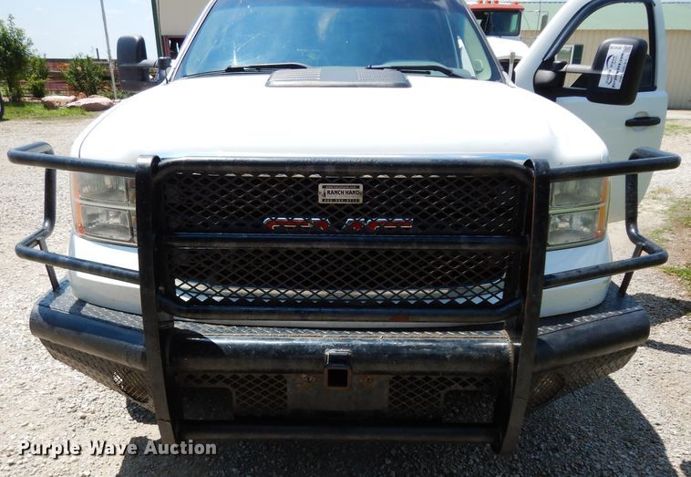 image for item DF4178 2011 GMC Sierra 2500HD  Crew Cab pickup truck