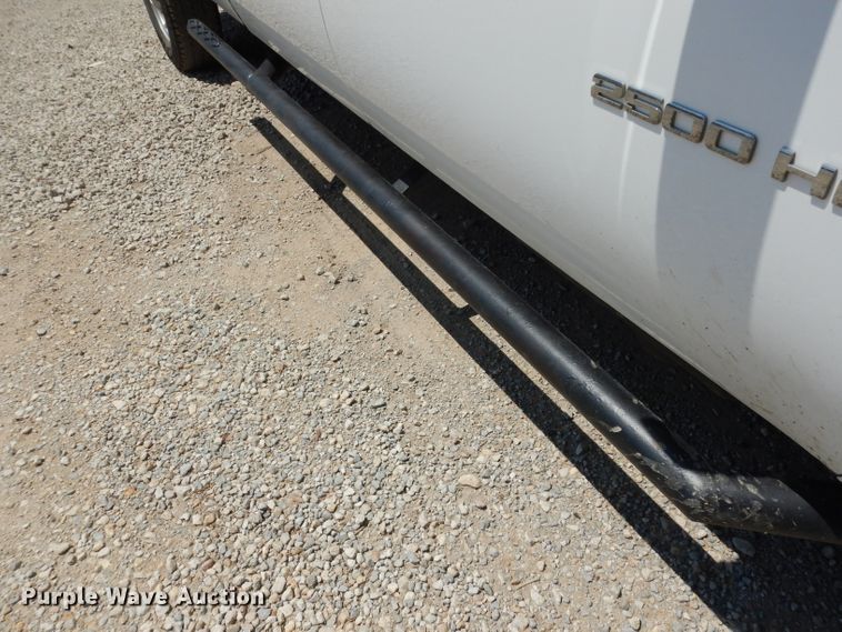 image for item DF4178 2011 GMC Sierra 2500HD  Crew Cab pickup truck