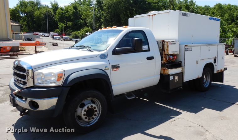 image for item DF5382 2008 Sterling Bullet  service truck