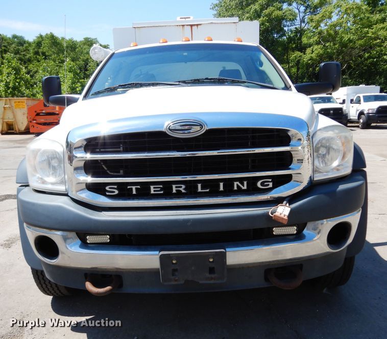 image for item DF5382 2008 Sterling Bullet  service truck