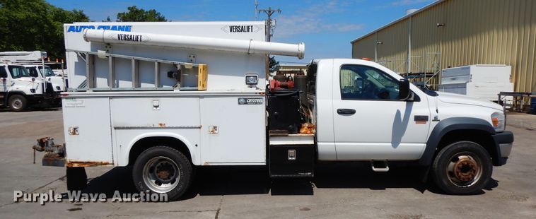 image for item DF5382 2008 Sterling Bullet  service truck