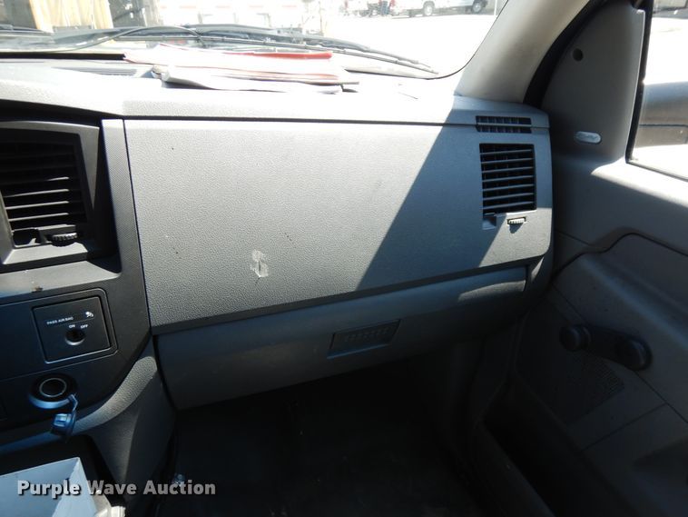 image for item DF5382 2008 Sterling Bullet  service truck