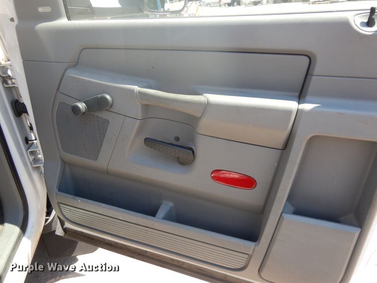 image for item DF5382 2008 Sterling Bullet  service truck