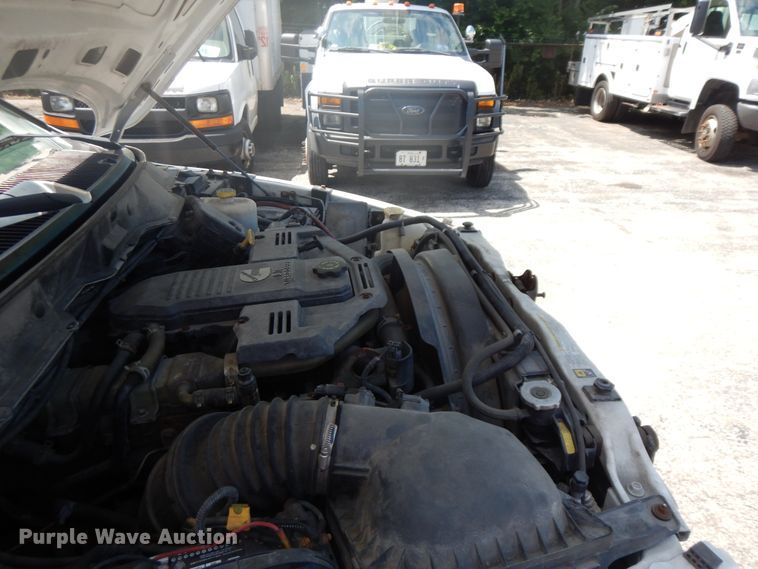 image for item DF5382 2008 Sterling Bullet  service truck