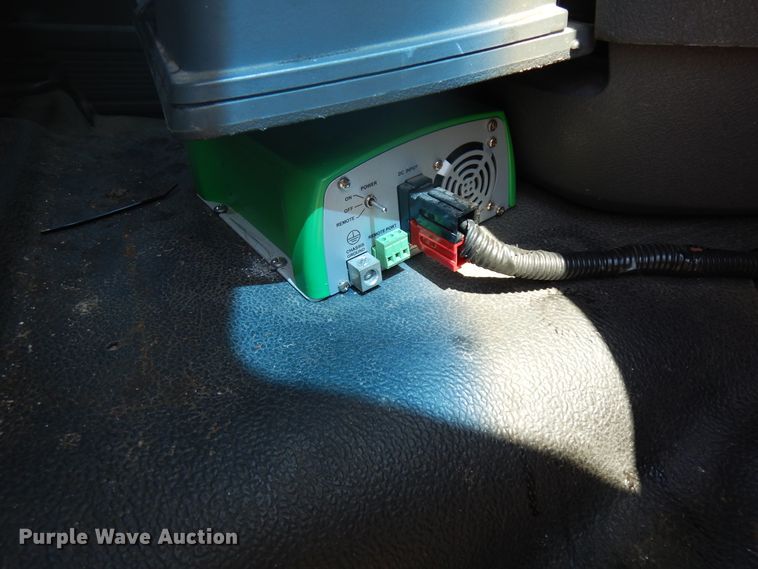 image for item DF5382 2008 Sterling Bullet  service truck