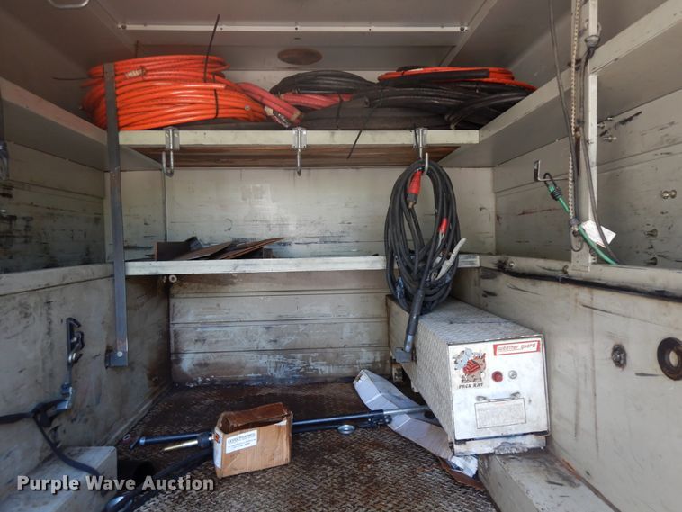 image for item DF5382 2008 Sterling Bullet  service truck